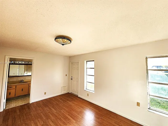 $180,000 | 5091 Lake Front Boulevard, Unit D, Delray Beach, FL 33484