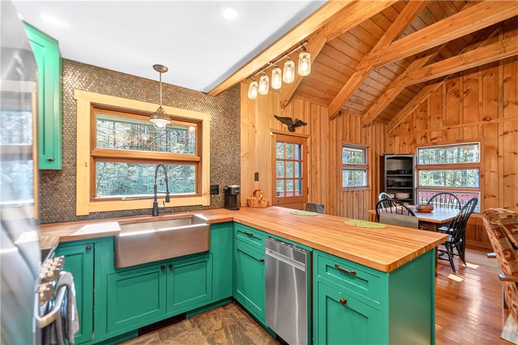 304 Clear Run Road Central City, PA 15926 - Photo 18 of 42