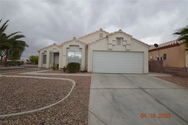 $1,900 | 3840 Dusty Glen Court, North Las Vegas, NV 89032