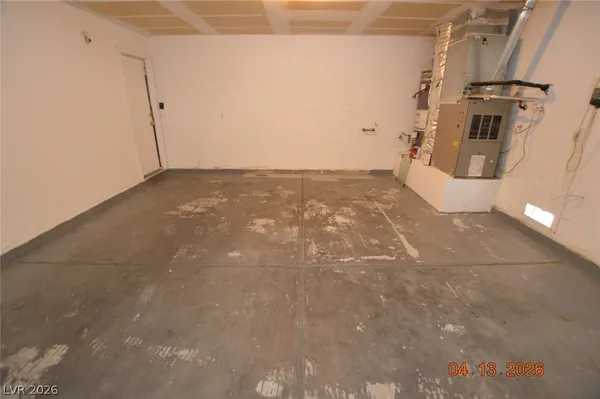 $1,900 | 3840 Dusty Glen Court, North Las Vegas, NV 89032