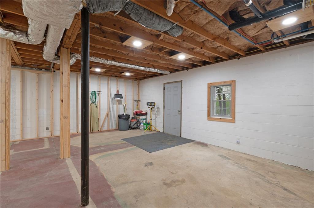 136 Meadow Lane Calhoun, GA 30701 - Photo 31 of 34 a view of a bike garage