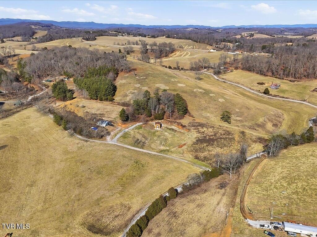 1101 Beason Ridge Road New Tazewell, TN 37825 - Photo 27 of 36 1101 Beason Ridge Road - 27
