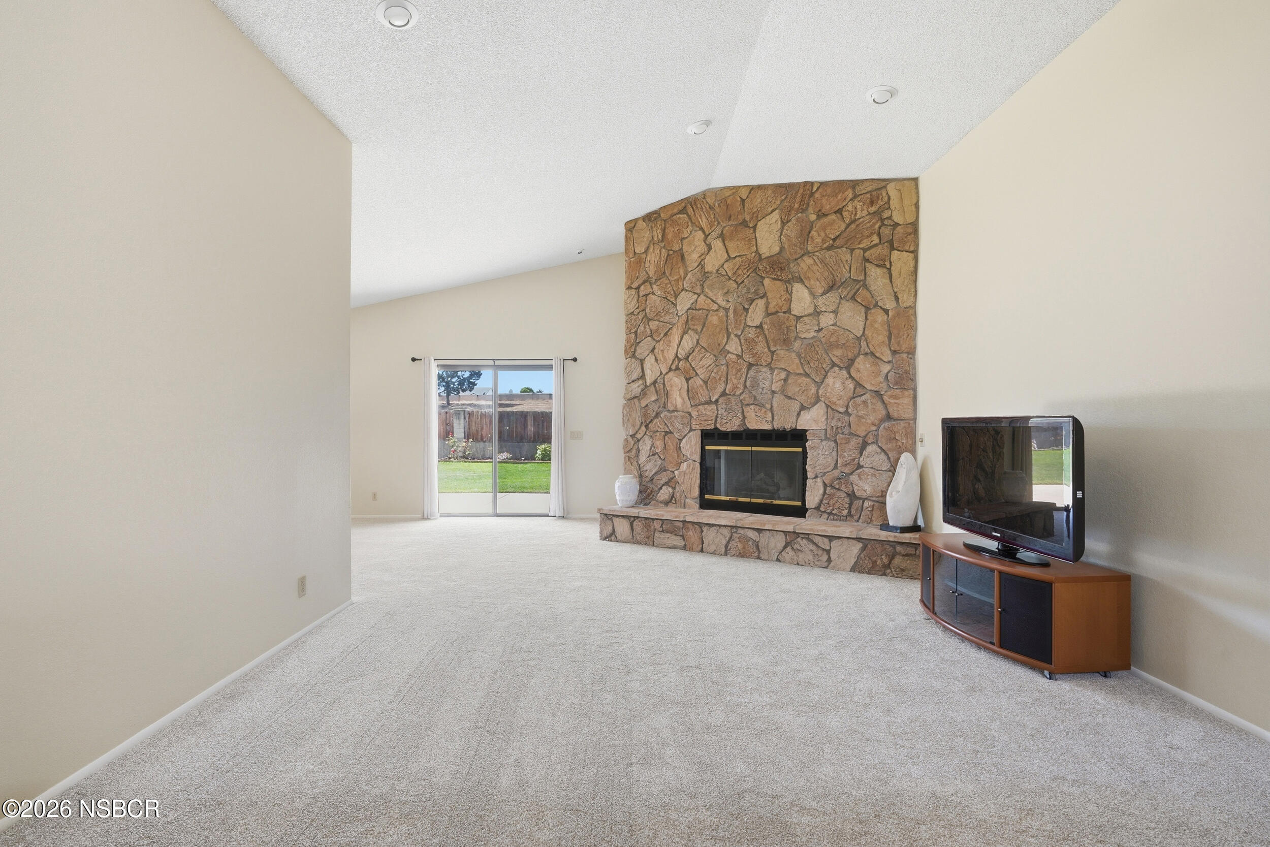 854 Blue Ridge Drive Santa Maria, CA 93455 - Photo 6 of 41 6_854 blue ridge dr-6