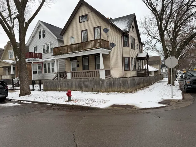 $169,000 | 1036 South 20th Street, Milwaukee, WI 53204