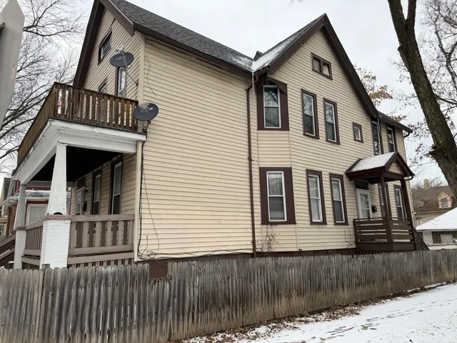 $169,000 | 1036 South 20th Street, Milwaukee, WI 53204