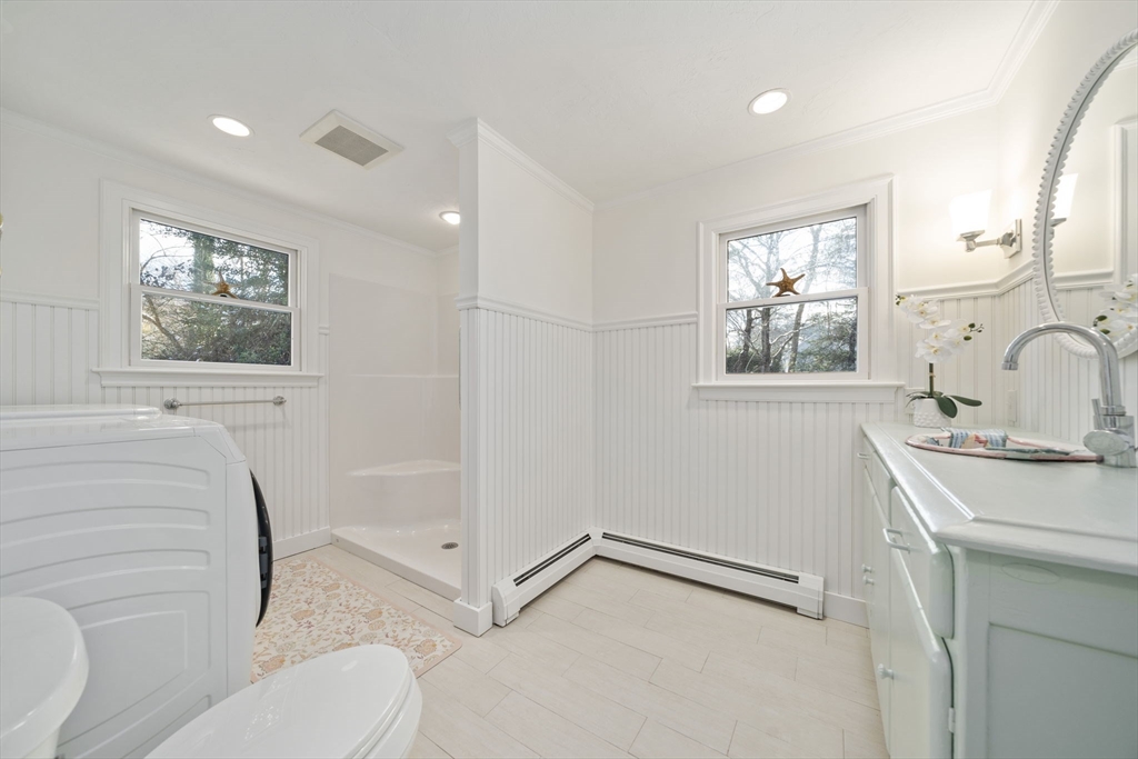 10 Sail -A-Way Barnstable, MA 02632 - Photo 13 of 33