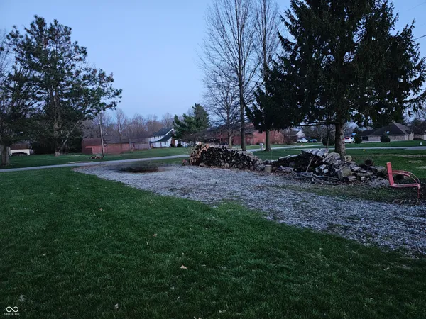 $425,000 | 2211 West 600 South, Anderson, IN 46013