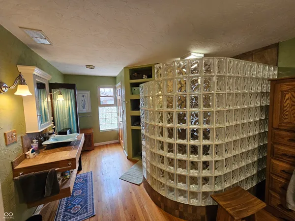 $425,000 | 2211 West 600 South, Anderson, IN 46013