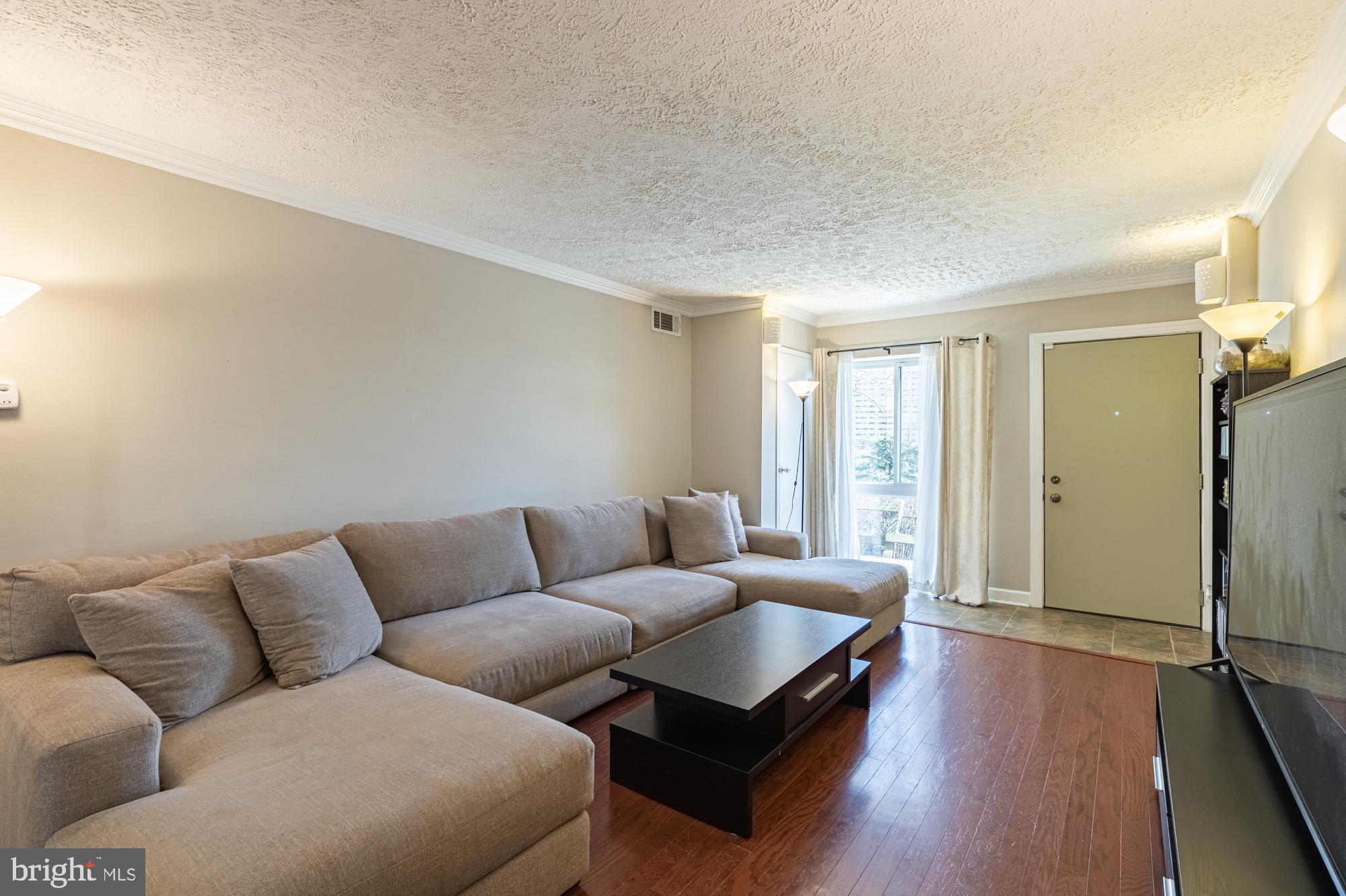 6147 Edsall Road, Unit C Alexandria, VA 22304 - Photo 8 of 26 Gallery Image 8
