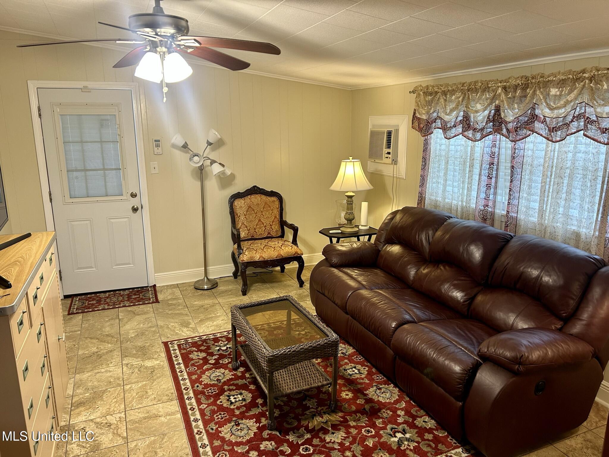 240 North Church Street Liberty, MS 39645 - Photo 2 of 16 IMG_1992