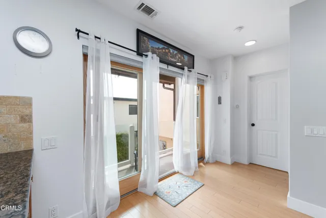 a view of livingroom with furniture and windows