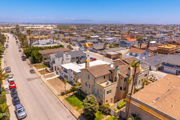 $1,069,000 | 5442 Driftwood Street, Oxnard, CA 93035