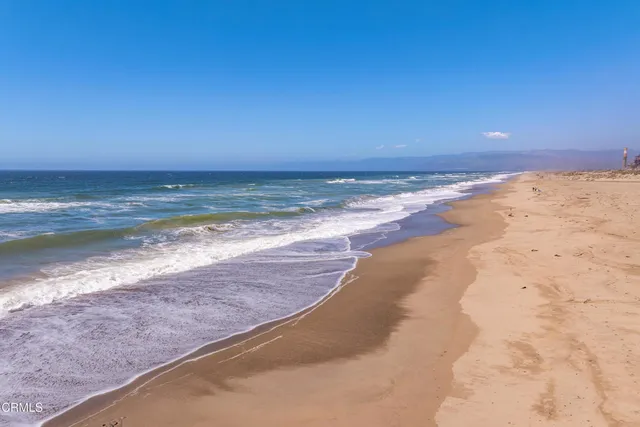 $1,100,000 | 5442 Driftwood Street, Oxnard, CA 93035