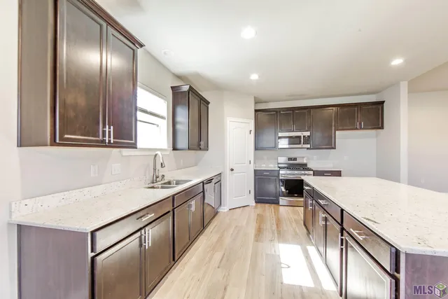 $335,000 | 219 King George Dr., Thibodaux, LA 70301