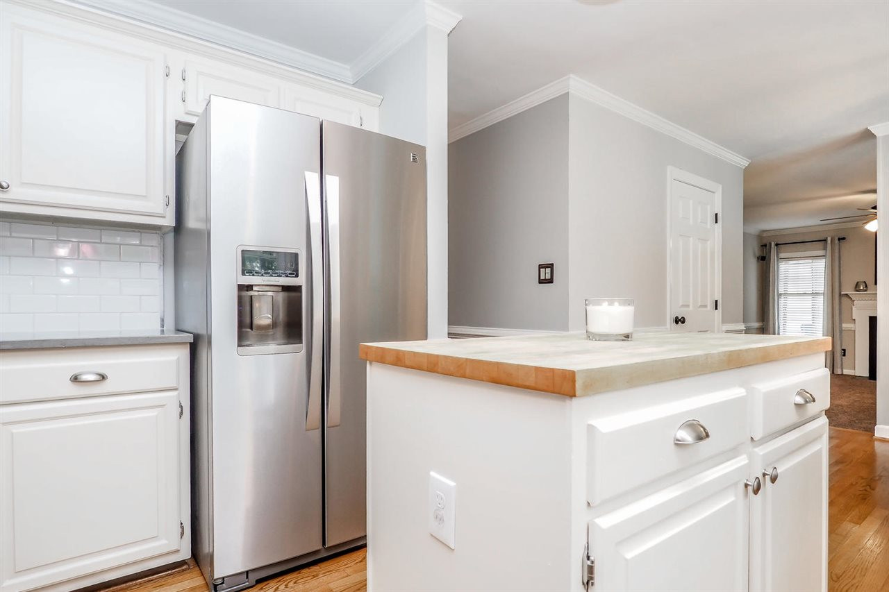 3308 Hiking Trail Raleigh, NC 27615 - Photo 7 of 24 Kitchen