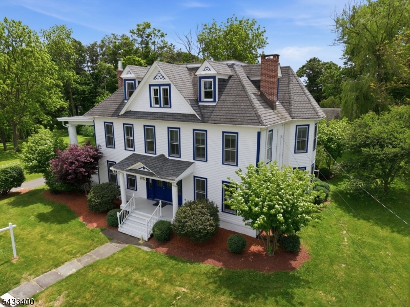 61 New Street Hampton, NJ 08827 - Photo 2 of 45 front view of a house with a yard