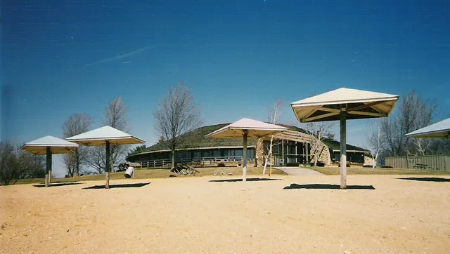 $9,000 | 2121 Hawthorne Drive, Davis, IL 61019