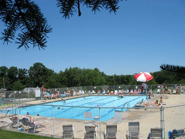 $9,000 | 2121 Hawthorne Drive, Davis, IL 61019