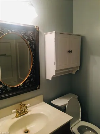 $160,000 | 5934 West Friendly Avenue, Unit J, Greensboro, NC 27410