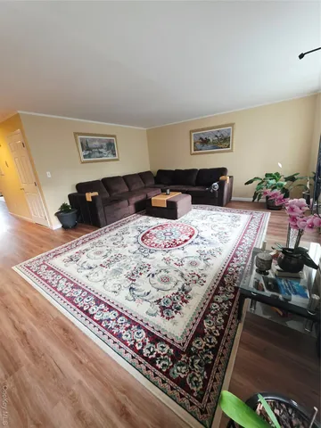 $1,300,000 | 168 Beach 96th Street | Hammels