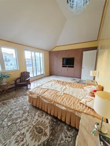 $1,300,000 | 168 Beach 96th Street | Hammels