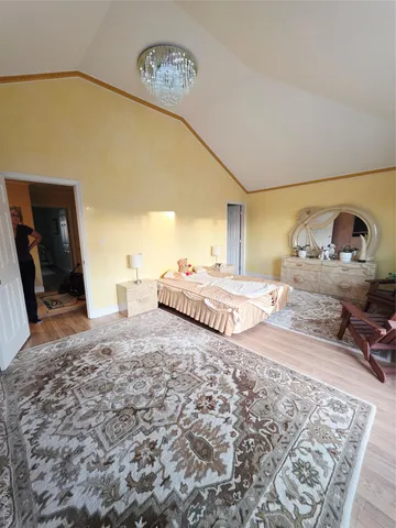 $1,300,000 | 168 Beach 96th Street | Hammels