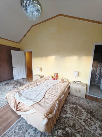 $1,300,000 | 168 Beach 96th Street | Hammels