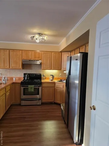 $1,300,000 | 168 Beach 96th Street | Hammels