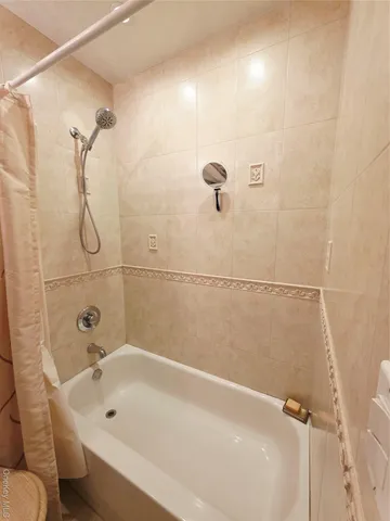 $1,300,000 | 168 Beach 96th Street | Hammels