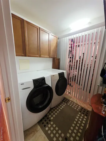 $1,300,000 | 168 Beach 96th Street | Hammels