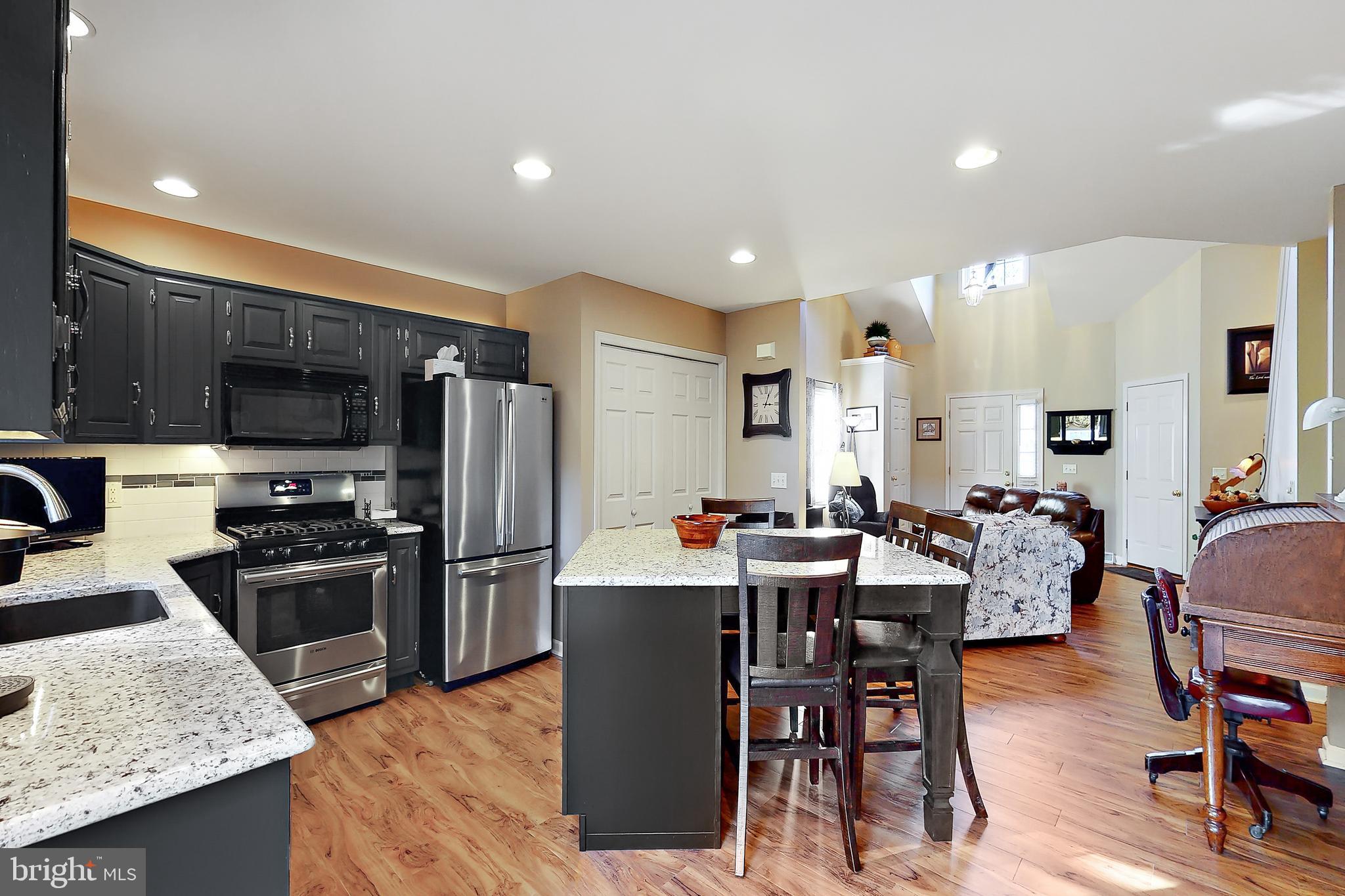 16 Gantz Meadows Mount Joy, PA 17552 - Photo 13 of 39