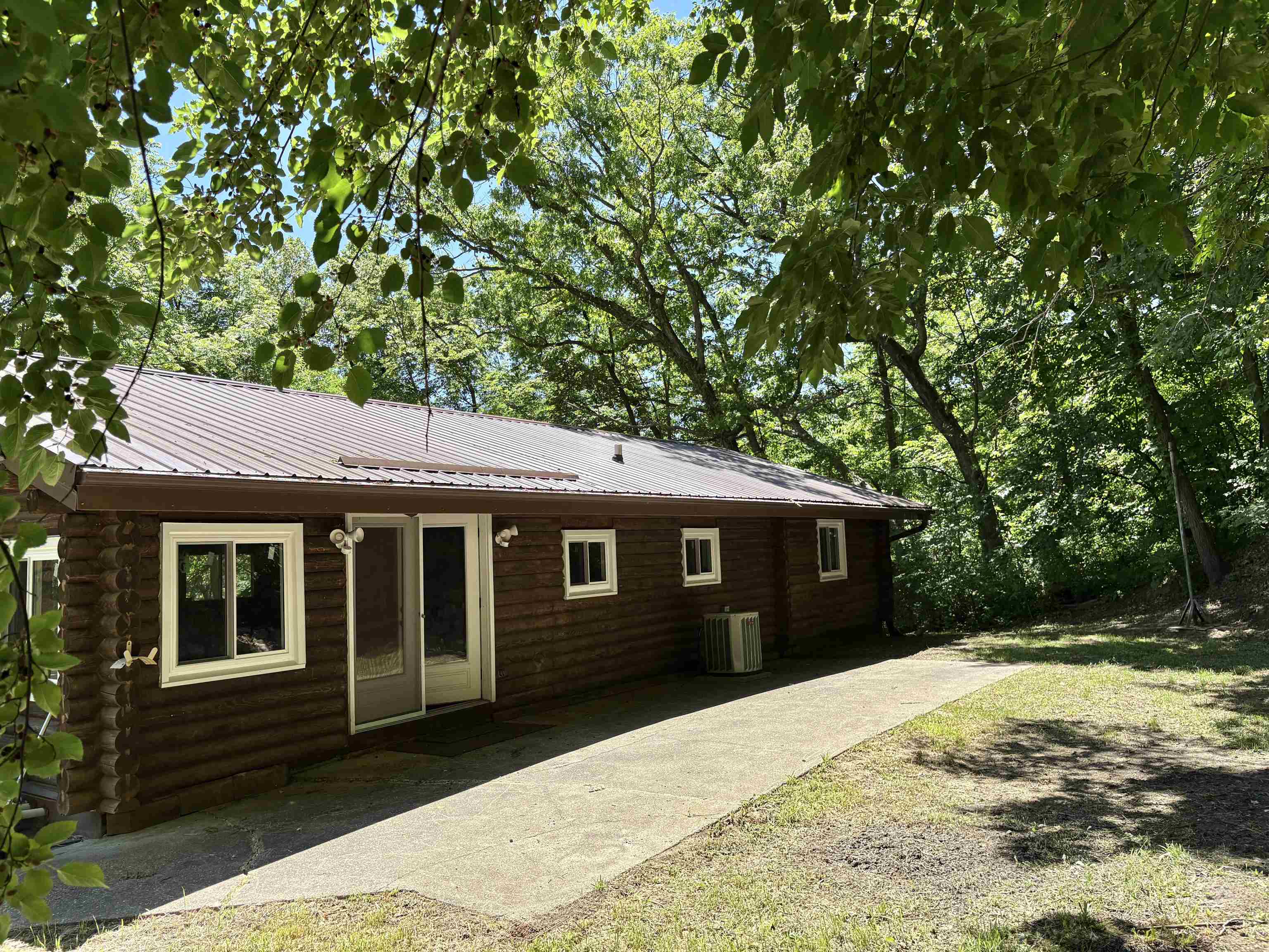 63368 County Road North Prairie du Chien, WI 53821 - Photo 10 of 48