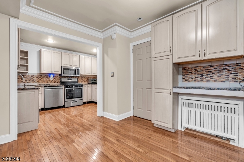 1065 Rose Street Plainfield, NJ 07060 - Photo 17 of 48