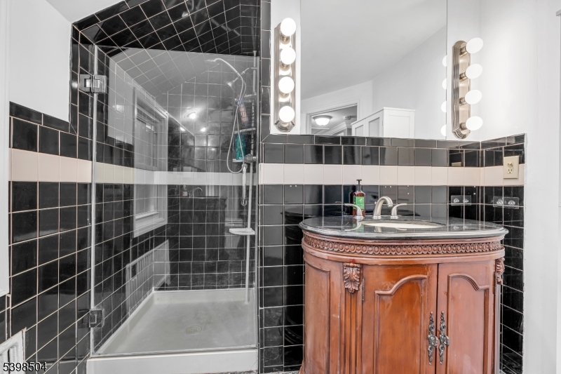 1065 Rose Street Plainfield, NJ 07060 - Photo 33 of 48