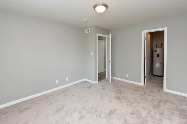 $950 | 3301 Royster Lane, Unit 704, Clarksville, TN 37042