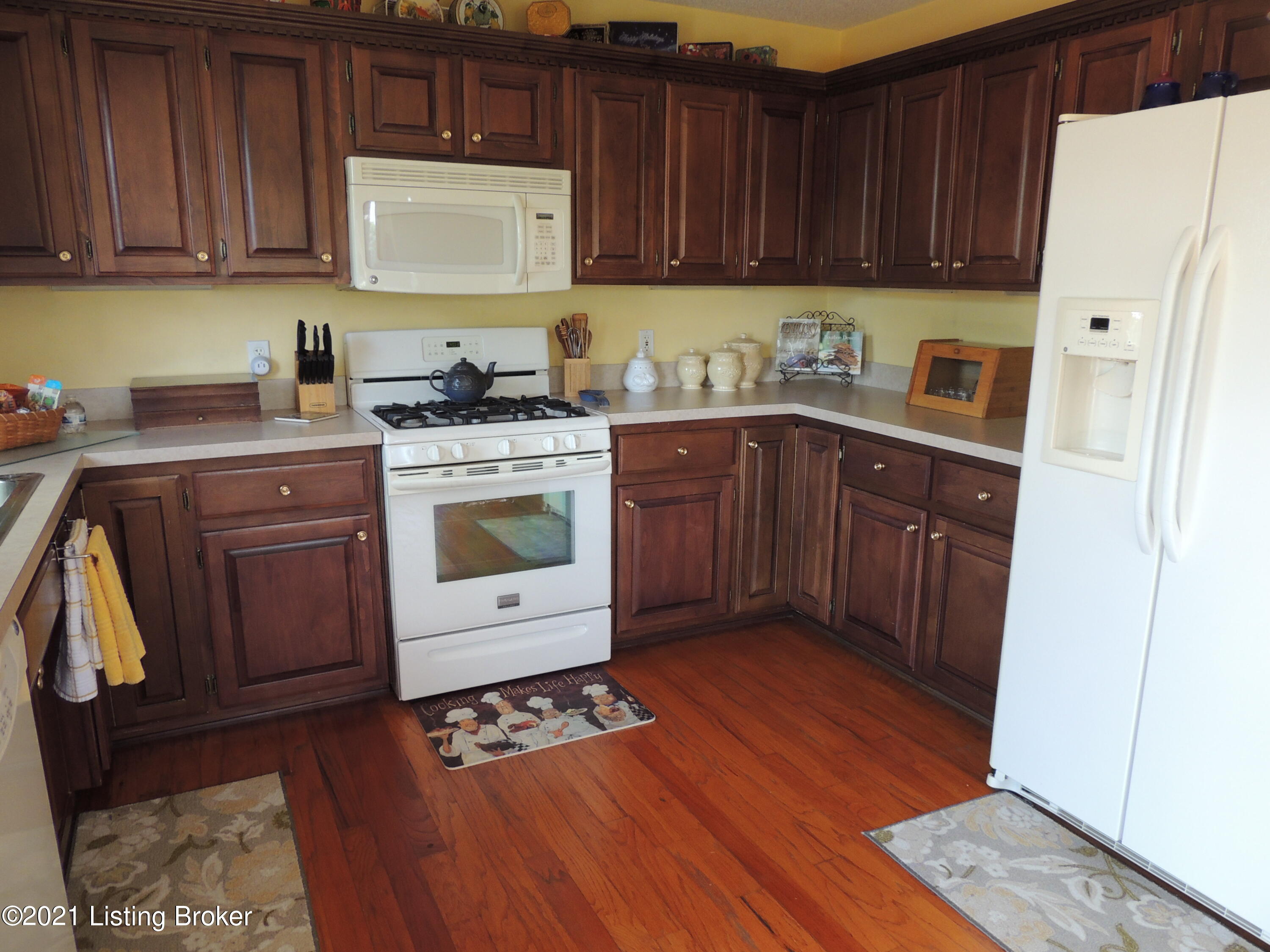 119 Fox Ridge Road Bardstown, KY 40004 - Photo 6 of 34 DSCN0113
