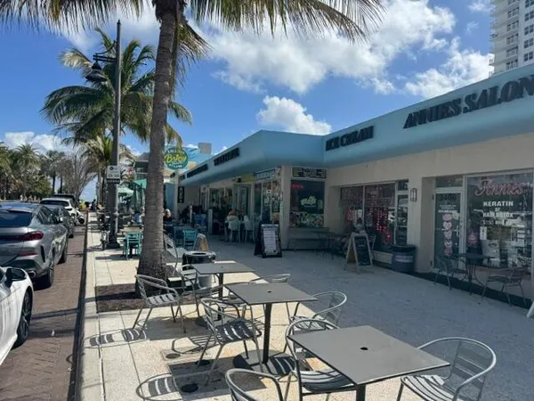 $149,900 | 259 South Cypress Road, Unit 506, Pompano Beach, FL 33060