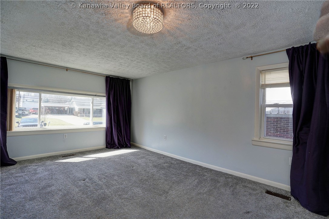 6169 Rosalind Road Huntington, WV 25705 - Photo 15 of 23 Gallery Image 15