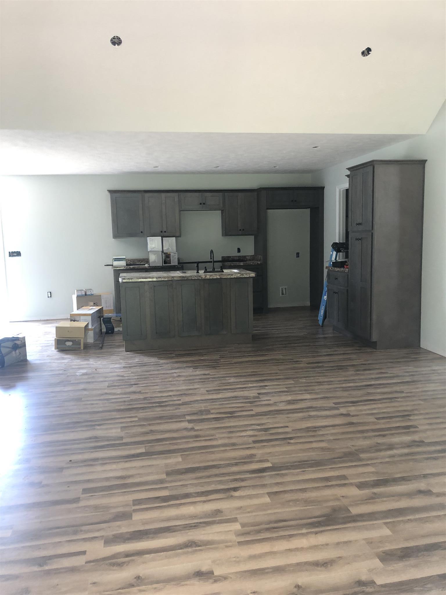 1105 Globe Road Lewisburg, TN 37091 - Photo 6 of 12 Kitchen is open to the living room and dining room.