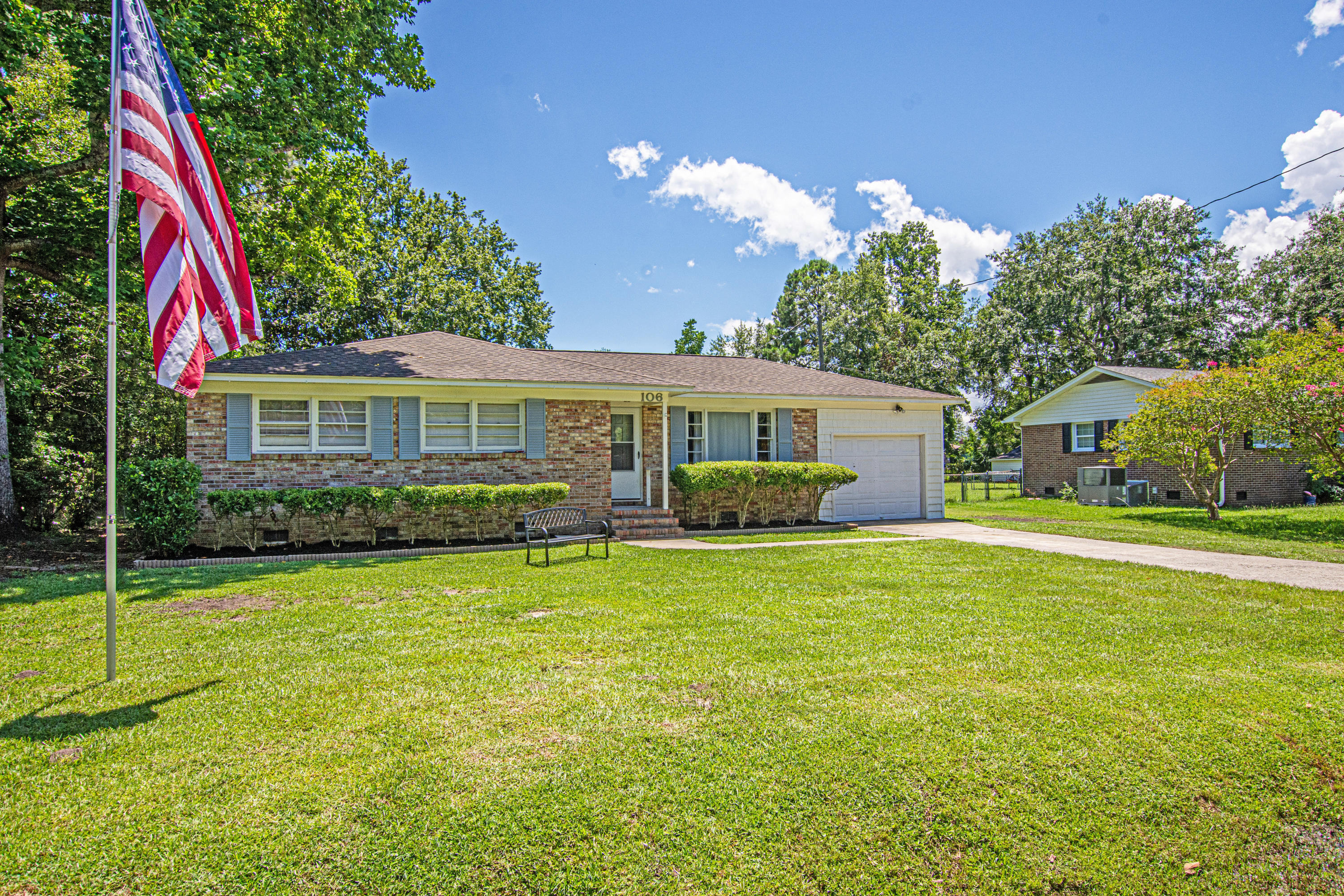 106 State Rd S-8-727 Moncks Corner, SC 29461 - Photo 3 of 20 0-6