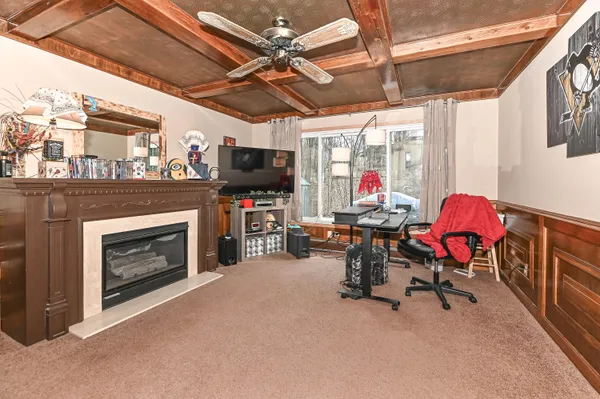 $649,900 | W267S7535 Olympia Court North, Vernon, WI 53189
