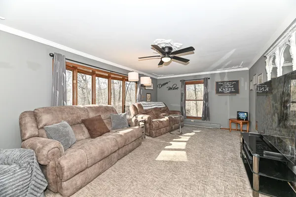 $649,900 | W267S7535 Olympia Court North, Vernon, WI 53189