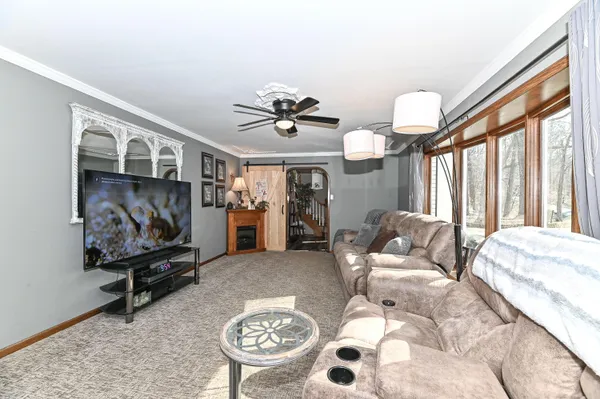 $649,900 | W267S7535 Olympia Court North, Vernon, WI 53189