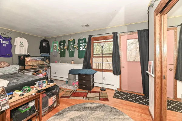 $649,900 | W267S7535 Olympia Court North, Vernon, WI 53189