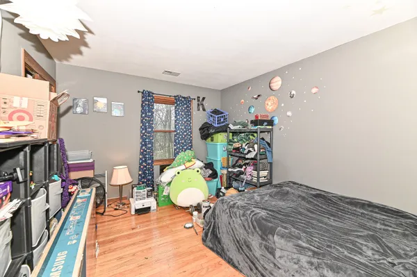 $649,900 | W267S7535 Olympia Court North, Vernon, WI 53189