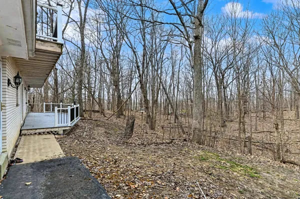 $649,900 | W267S7535 Olympia Court North, Vernon, WI 53189