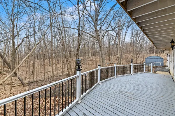$649,900 | W267S7535 Olympia Court North, Vernon, WI 53189
