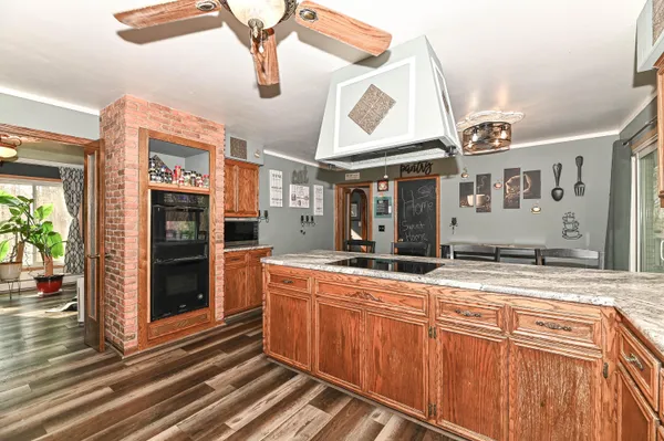 $649,900 | W267S7535 Olympia Court North, Vernon, WI 53189