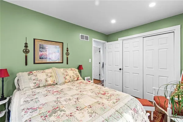 $299,999 | 25390 Cr 264 Road, Carrollton, MO 64633