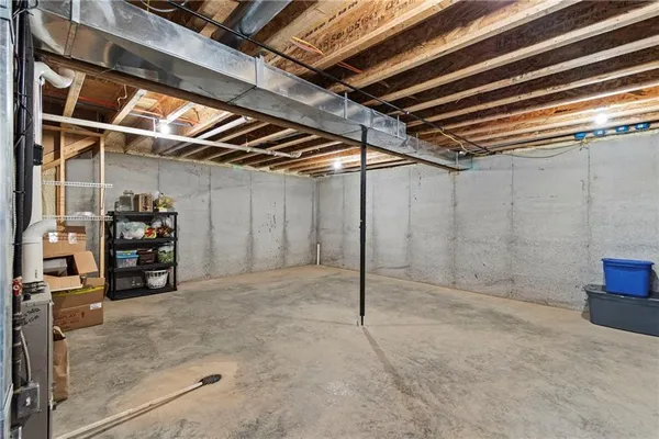 $299,999 | 25390 Cr 264 Road, Carrollton, MO 64633